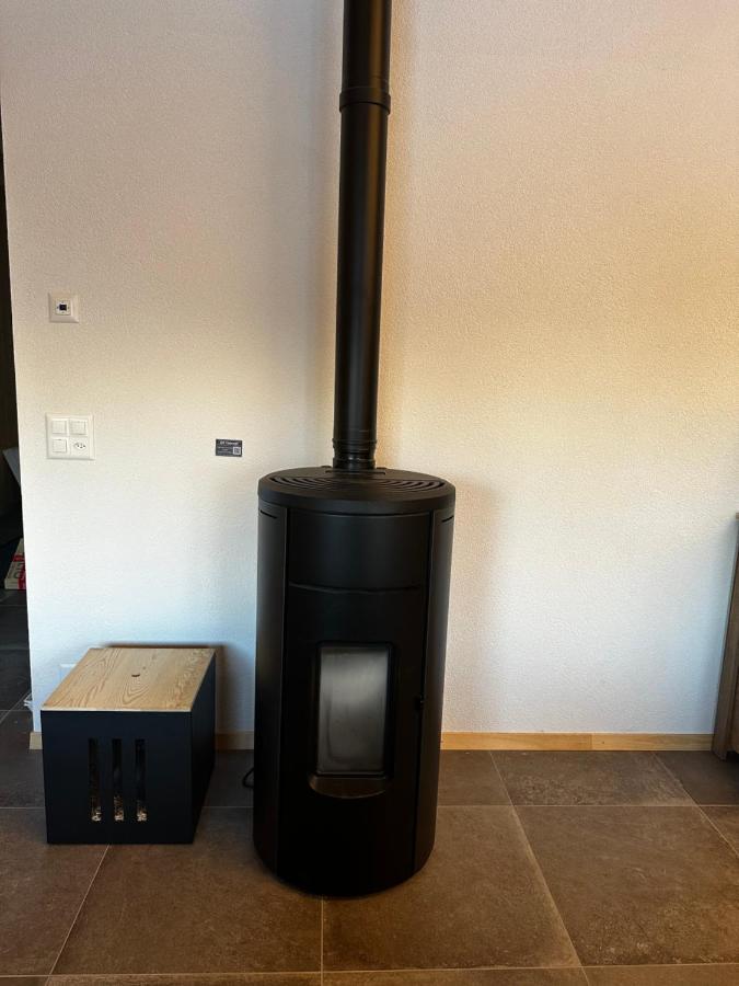 Chambres D'Hotes Les Louettes A Sapinhaut Canton Du Valais Saxon 外观 照片
