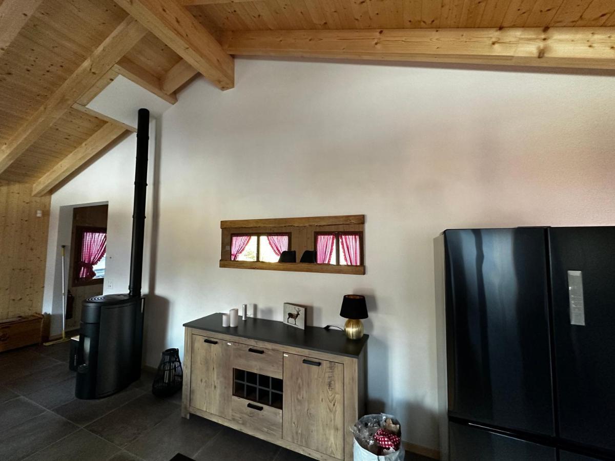 Chambres D'Hotes Les Louettes A Sapinhaut Canton Du Valais Saxon 外观 照片